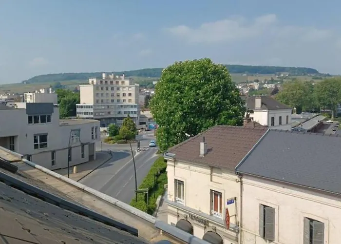 #seasons. 2' From Av Champagne. Design Cocoonig. New Épernay